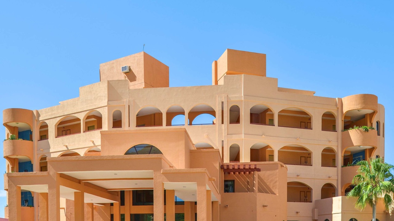 Photo of Buildings in Villas California