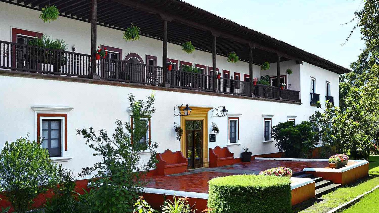 Photo of Buildings in Patzcuaro