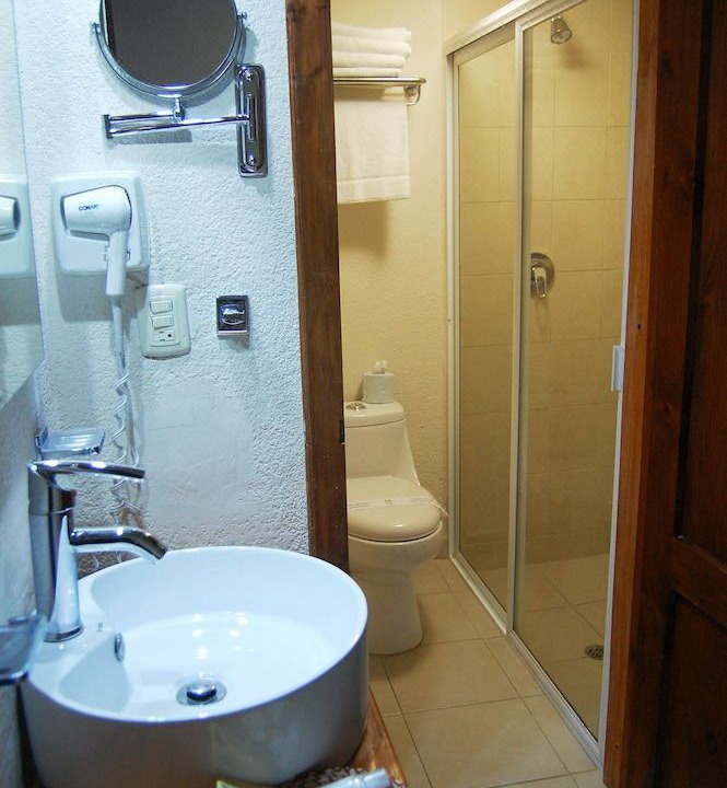 Photo of Bathroom in De La Merced