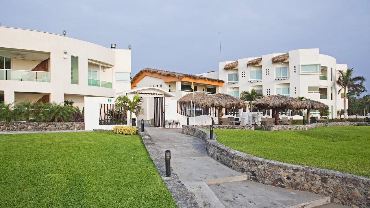 Photo of Buildings in Playa Chachalacas