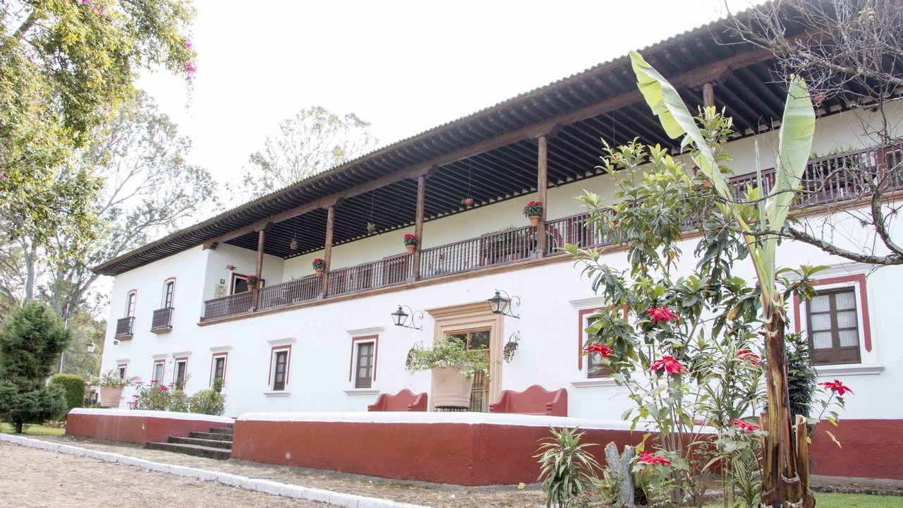Photo of Buildings in Patzcuaro