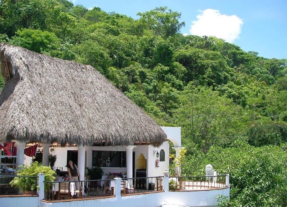 Photo of Buildings in Boca de Tomatlan