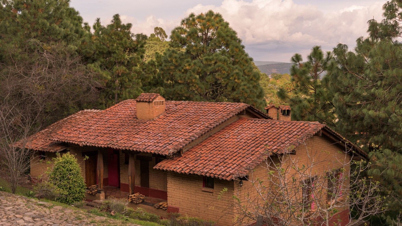 Photo of Buildings in Tapalpa