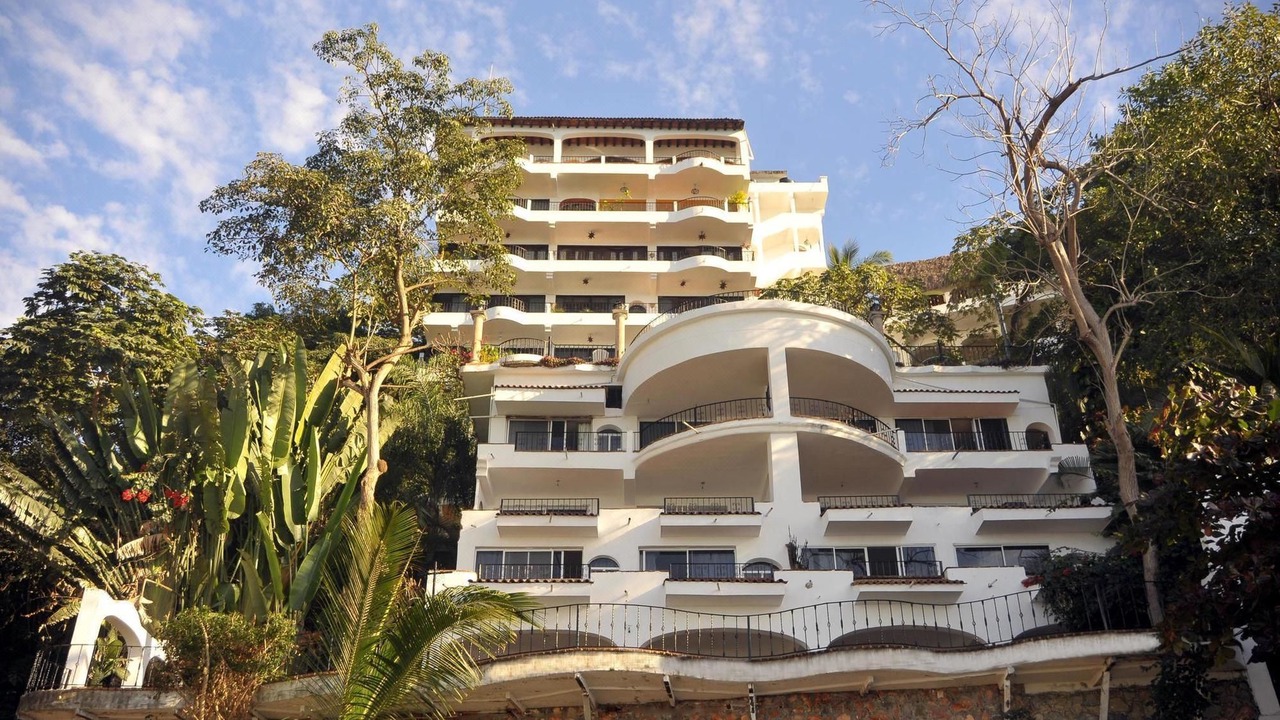 Photo of Buildings in Boca de Tomatlan