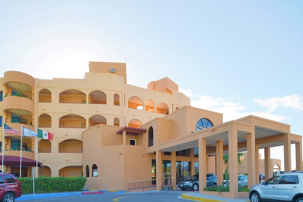 Photo of Buildings in Villas California