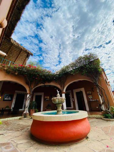 Photo of Others in Alamos