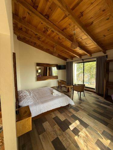 Photo of Bedroom in De La Merced