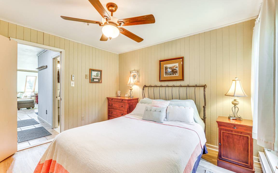 Photo of Bedroom in Snowshoe