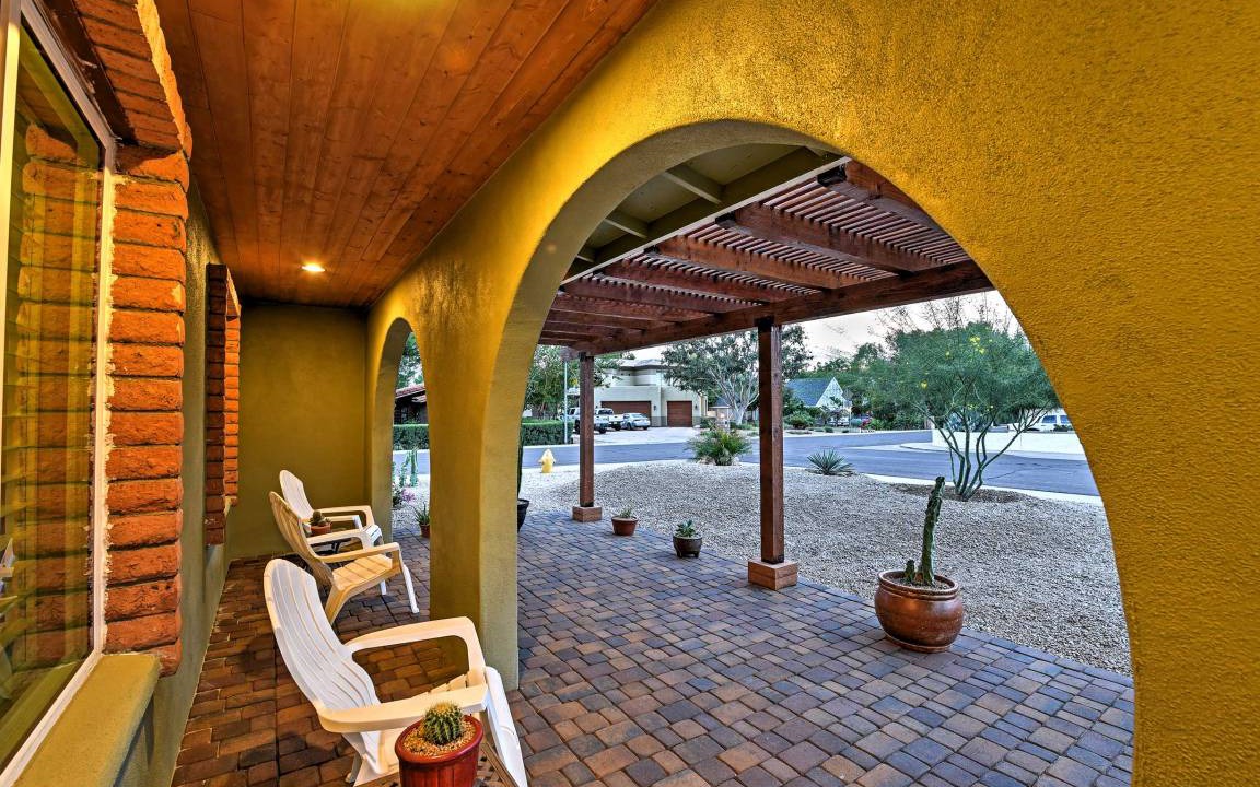 Photo of Patio Balcony in North Mountain