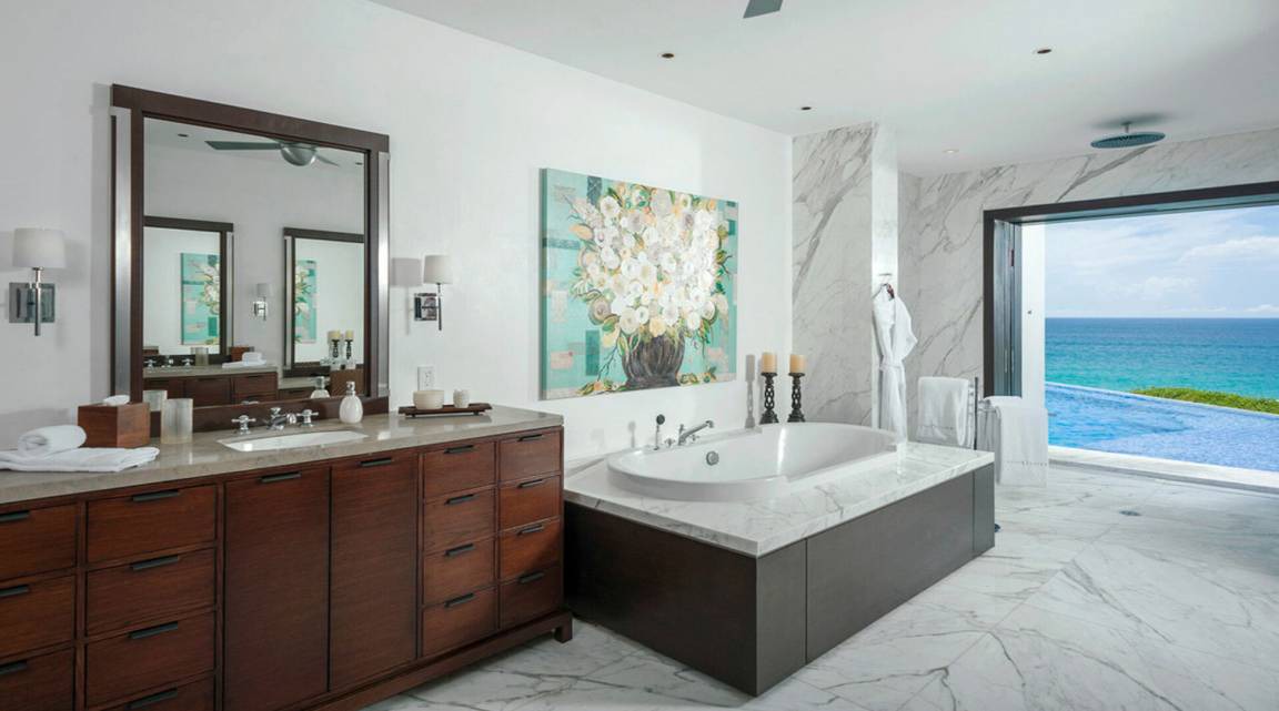 Photo of Bathroom in Buzzards