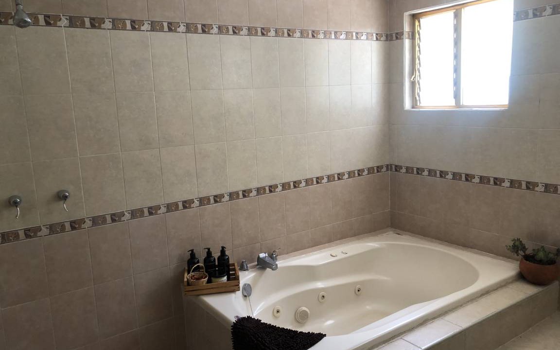 Photo of Bathroom in Del Cerrillo