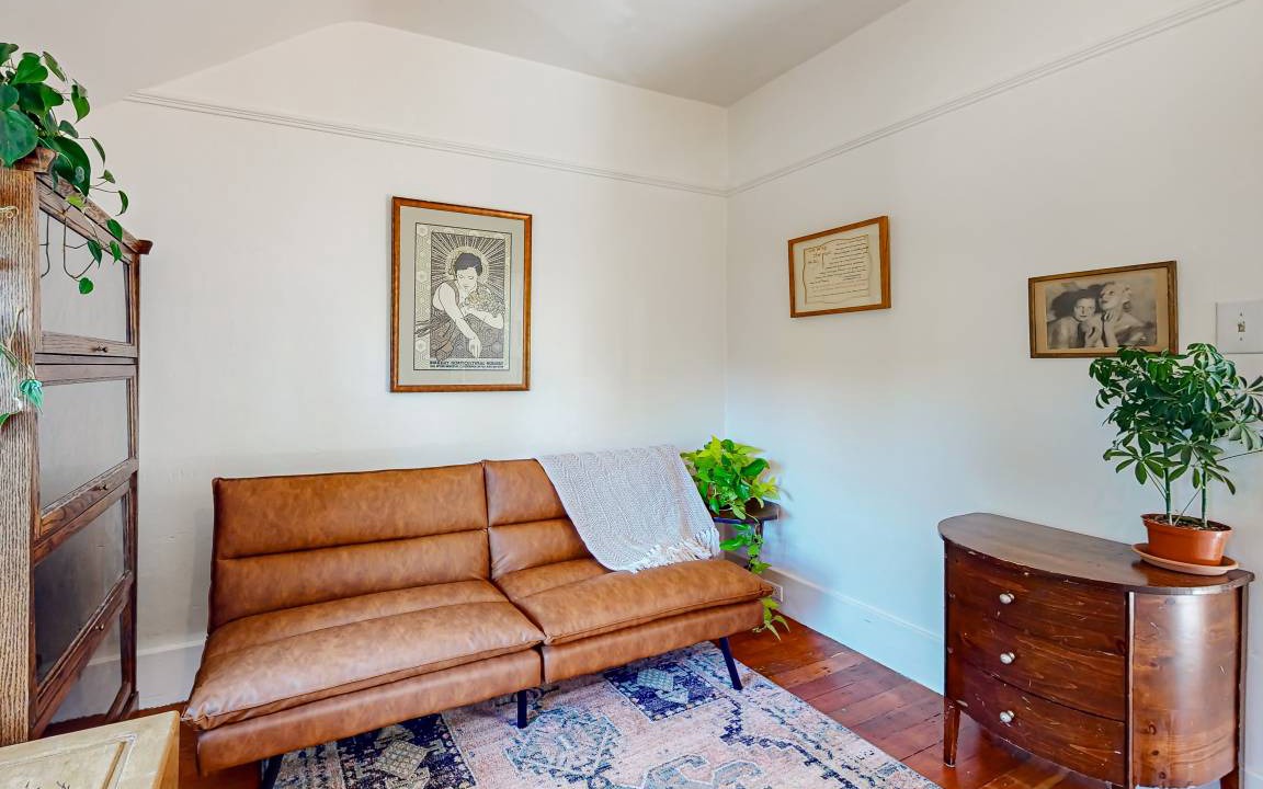 Photo of Livingroom in North Berkeley