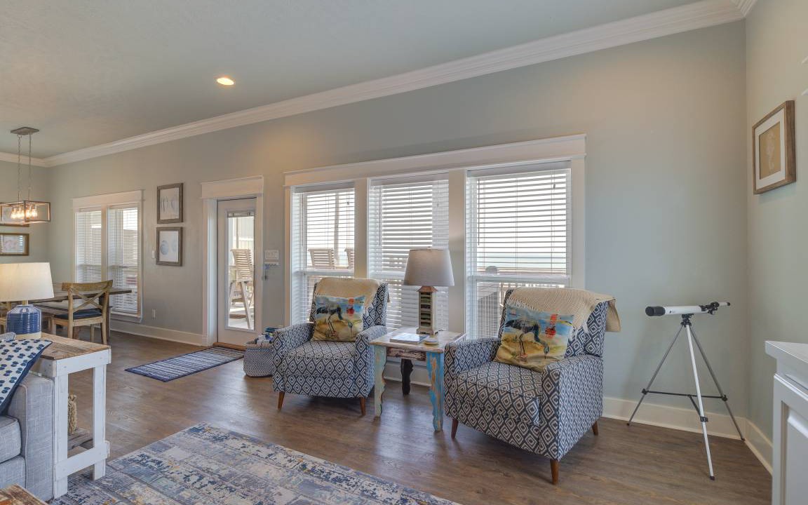 Photo of Livingroom in Crystal Beach