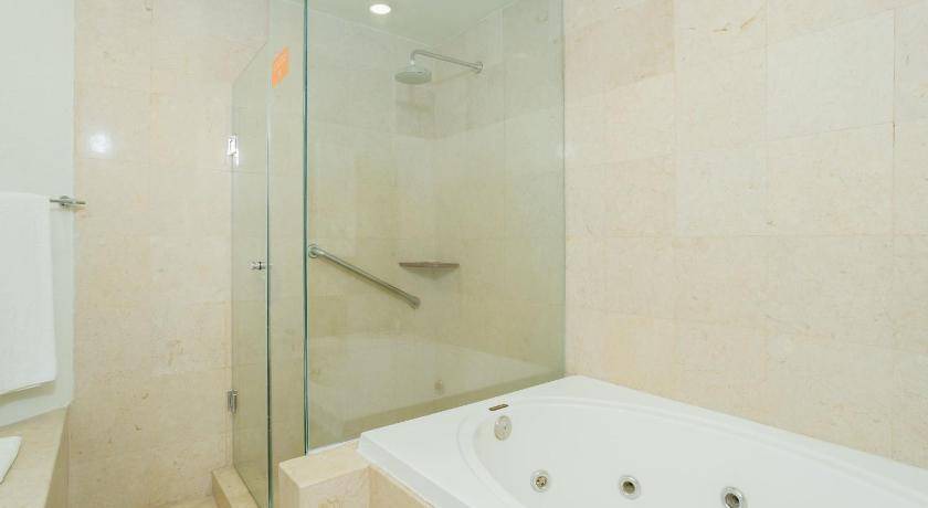 Photo of Bathroom in Juarez Municipality