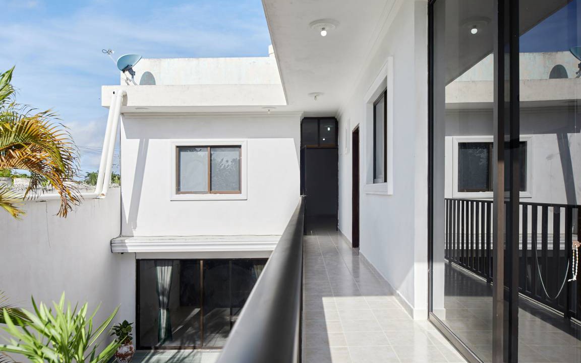 Photo of Patio Balcony in Yobain