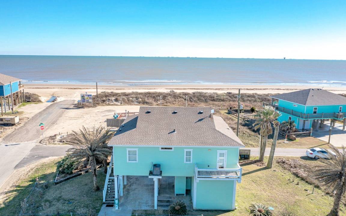 Photo of Others in Crystal Beach