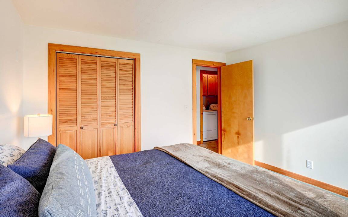 Photo of Bedroom in Jonesport