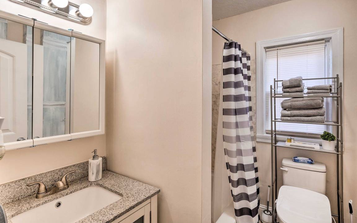 Photo of Bathroom in Wyandotte