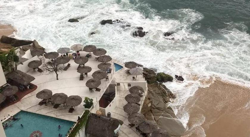 Photo of Others in Costera Acapulco