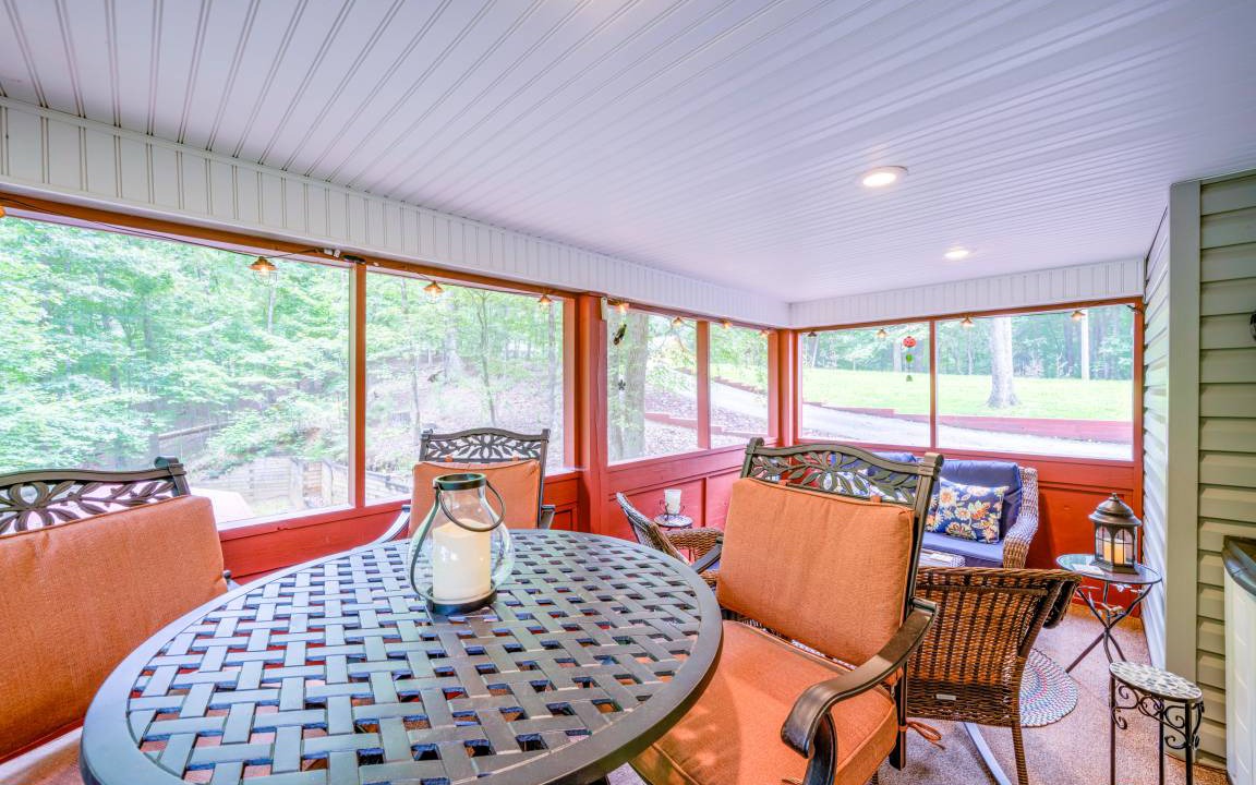 Photo of Patio Balcony in Eagle Mountain