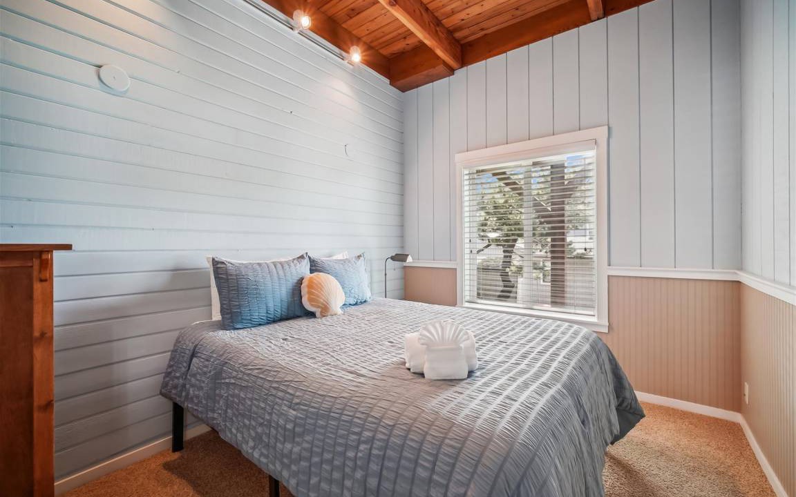 Photo of Bedroom in Tolovana Park