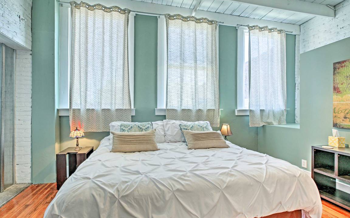 Photo of Bedroom in Downtown Louisville