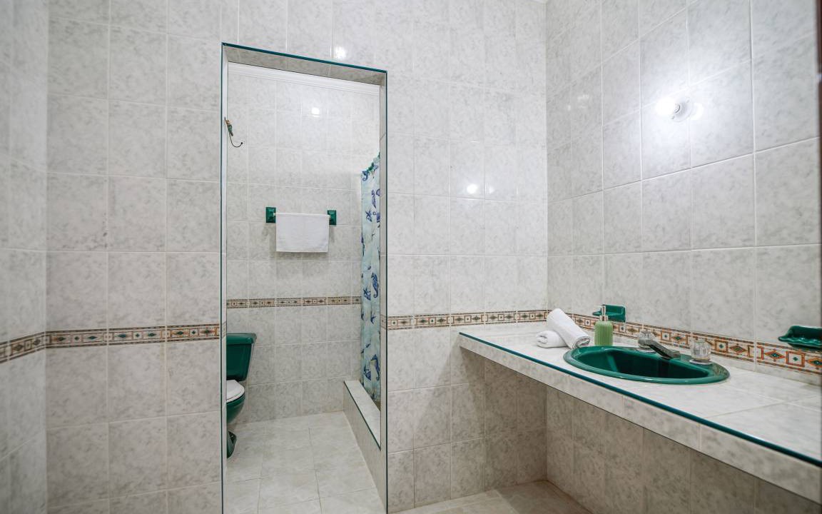 Photo of Bathroom in Yobain