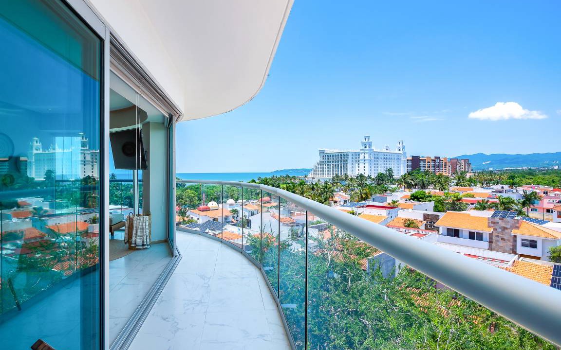 Photo of Patio Balcony in Flamingos