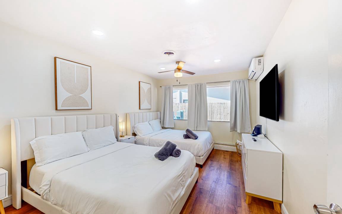 Photo of Others in Coral Ridge Isles