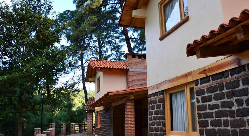 Photo of Buildings in Mazamitla