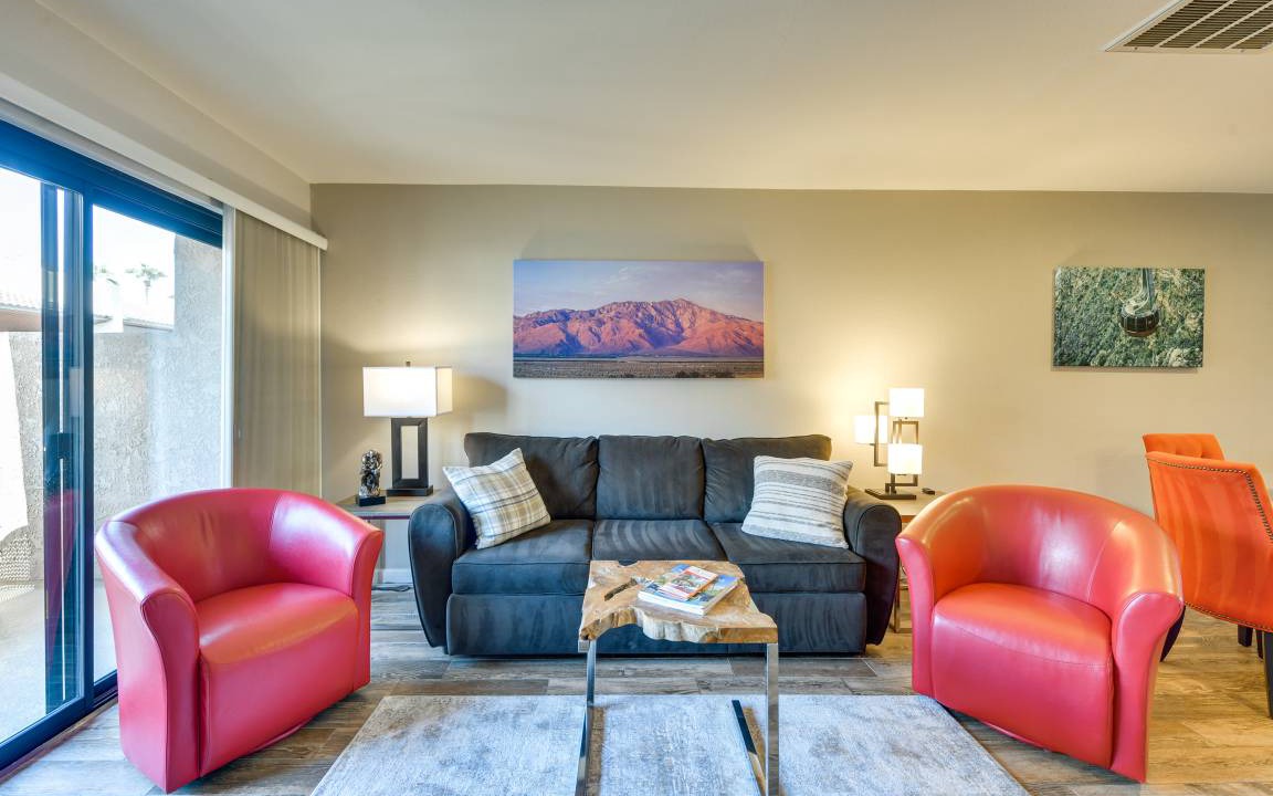 Photo of Livingroom in Downtown Palm Springs