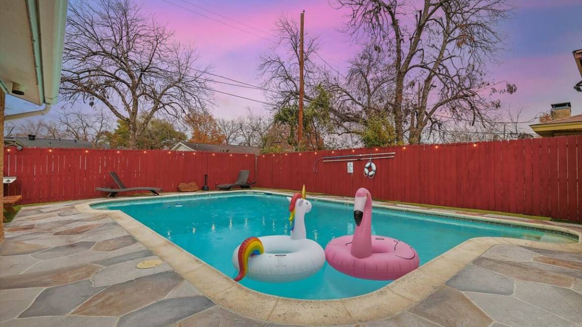 Photo of Others in Irving