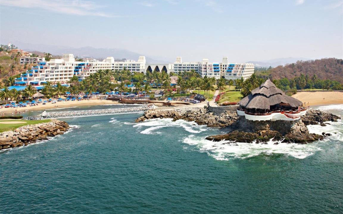 Photo of Others in Peninsulas de Santiago