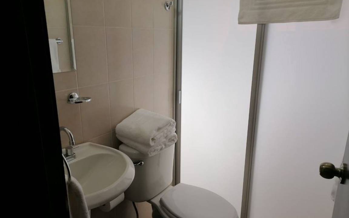 Photo of Bathroom in zona dos extendida