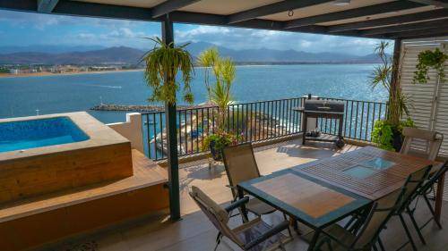 Photo of Patio Balcony in Las Hadas