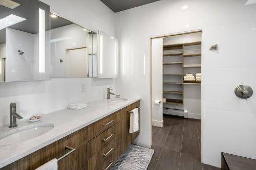 Photo of Bathroom in South Addition