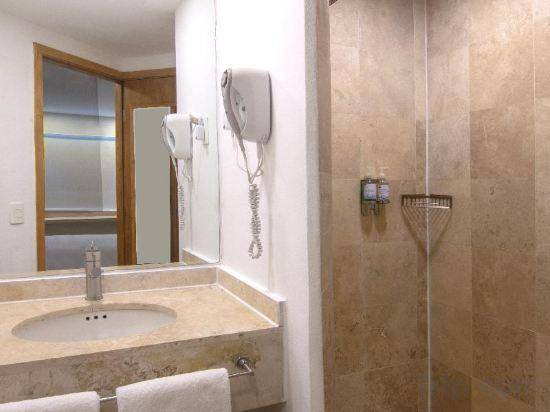 Photo of Bathroom in Coatzacoalcos