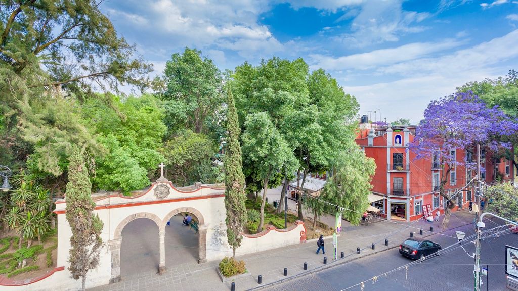 Photo of Buildings in Del Carmen