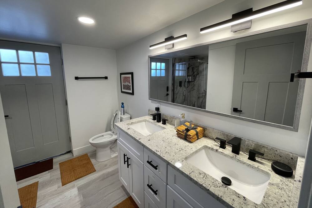 Photo of Bathroom in Millcreek