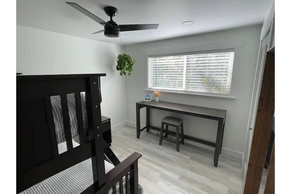Photo of Bedroom in Millcreek