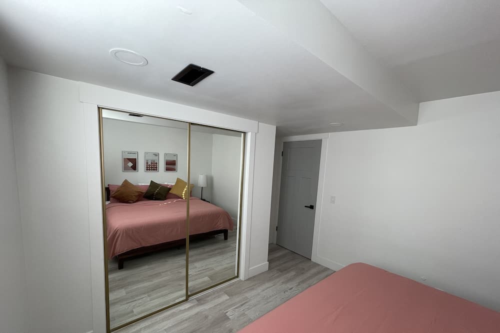 Photo of Bedroom in Millcreek
