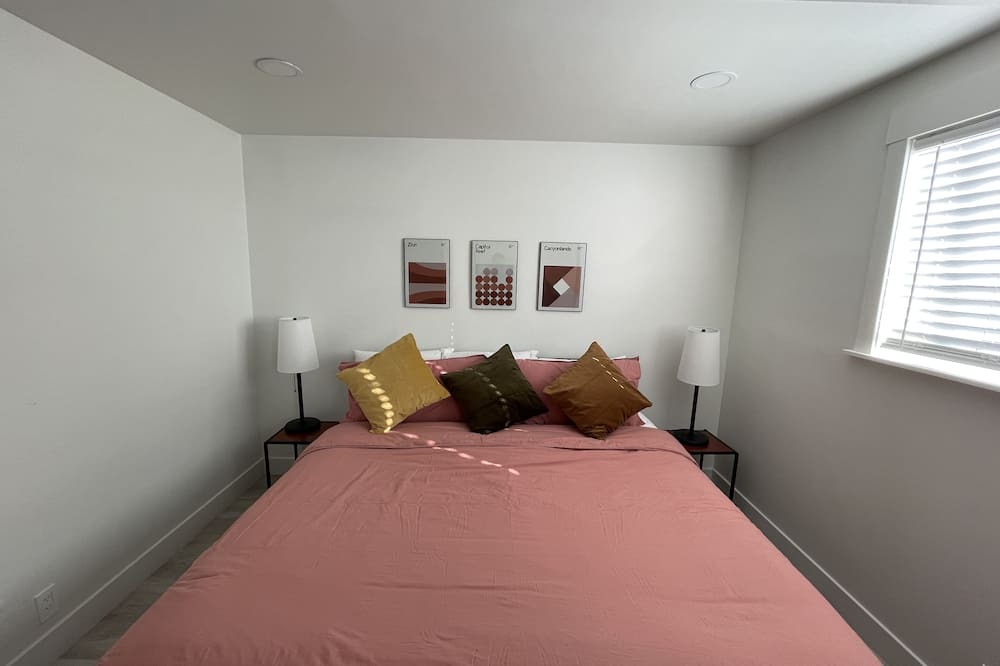 Photo of Bedroom in Millcreek