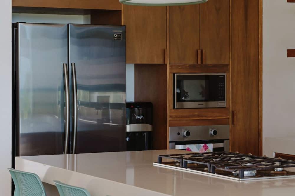 Photo of Kitchen in Miramar