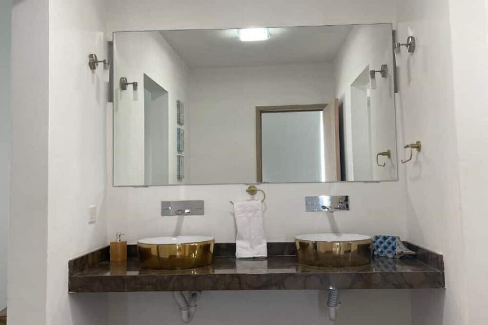 Photo of Bathroom in Brisas del Marques