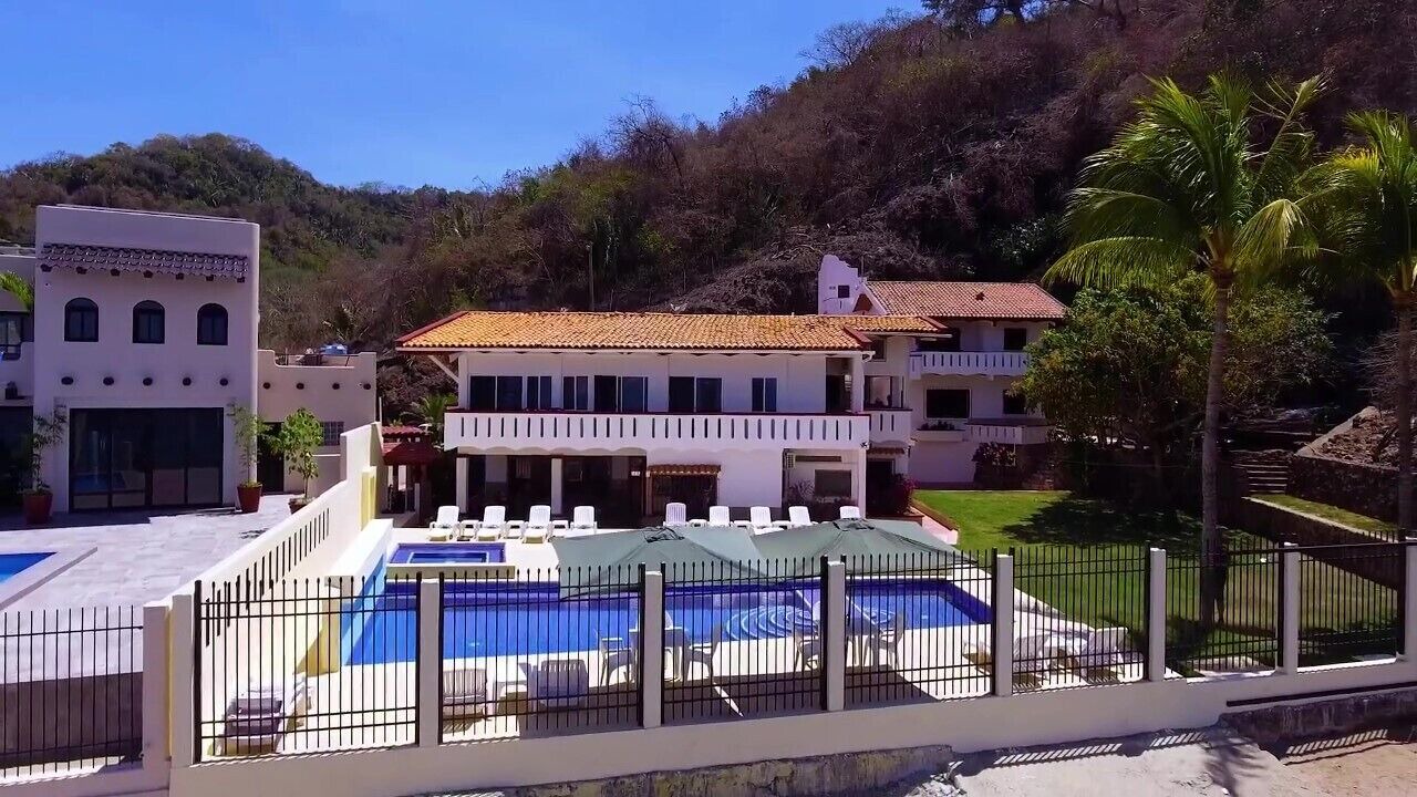 Photo of Outdoor in Los Ayala