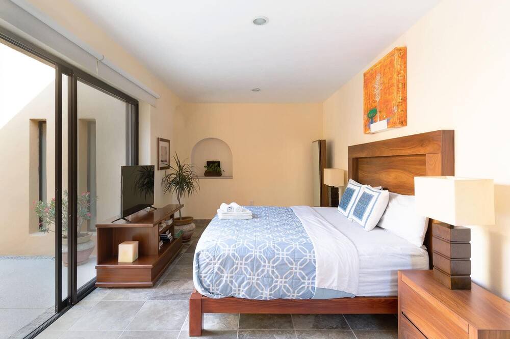 Photo of Bedroom in San Antonio Tlayacapan