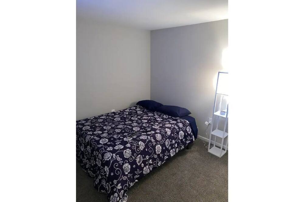 Photo of Bedroom in Laurel