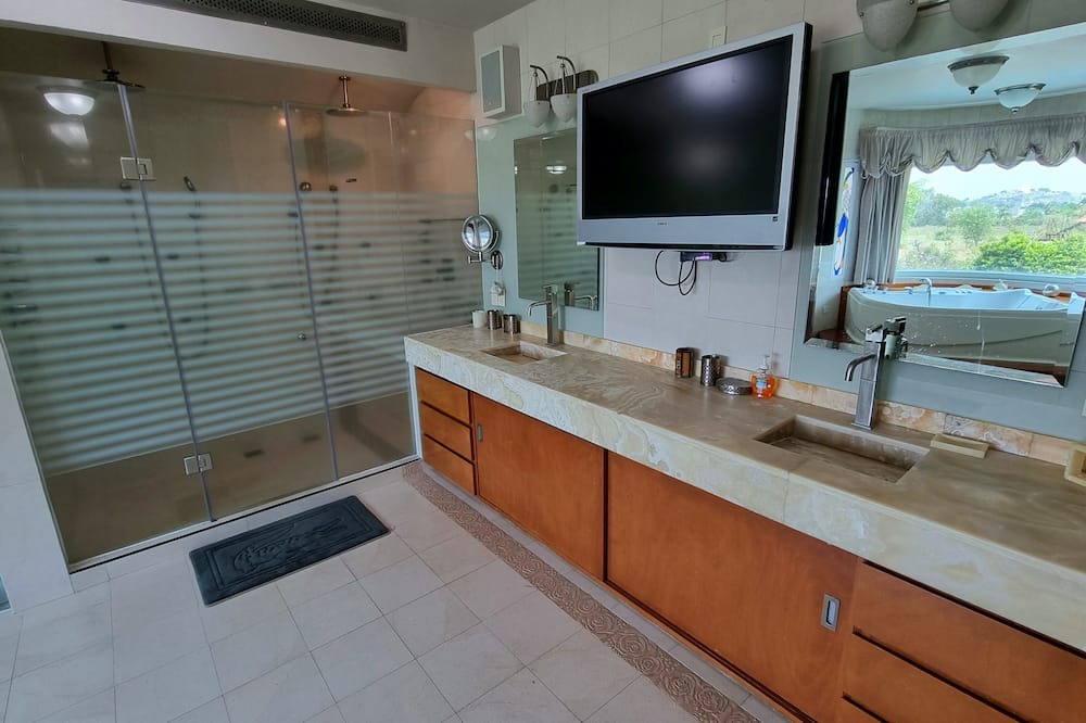 Photo of Bathroom in Sumiya