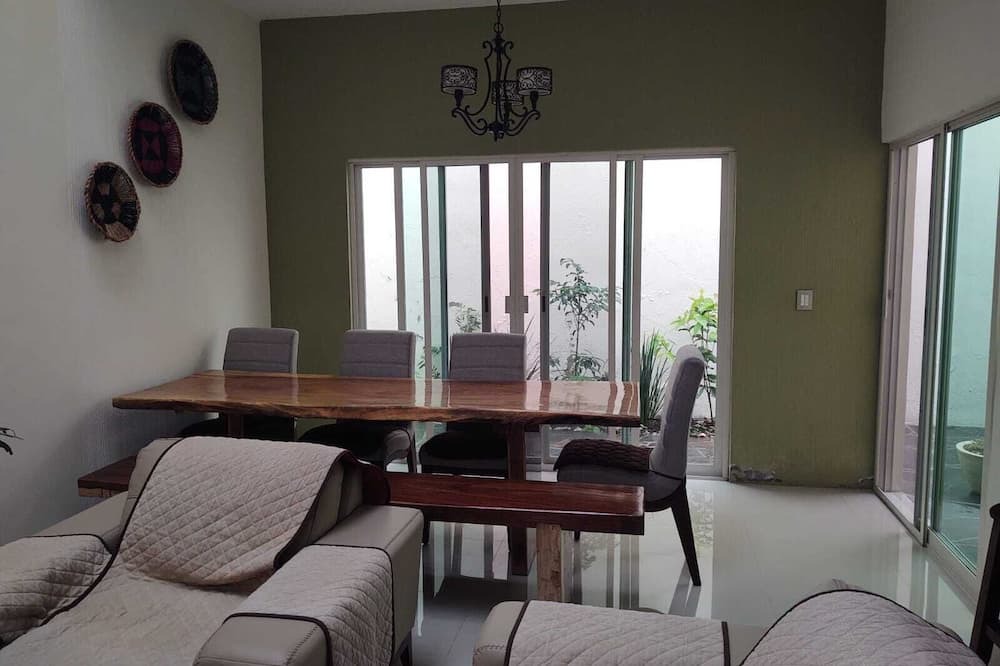 Photo of Bedroom in Tamazula de Gordiano