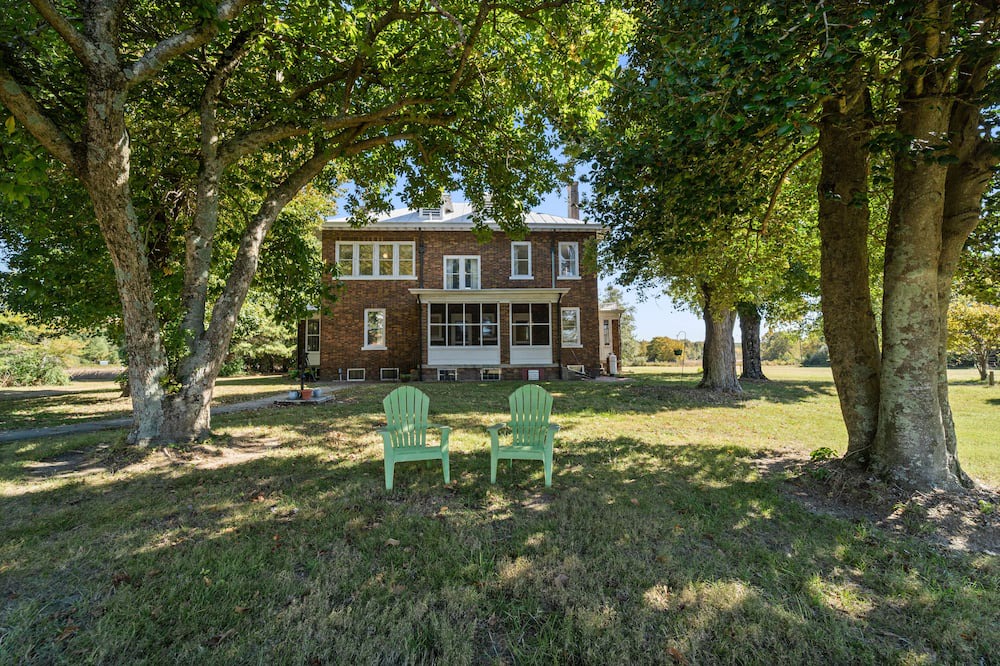 Photo of Outdoor in Woodford